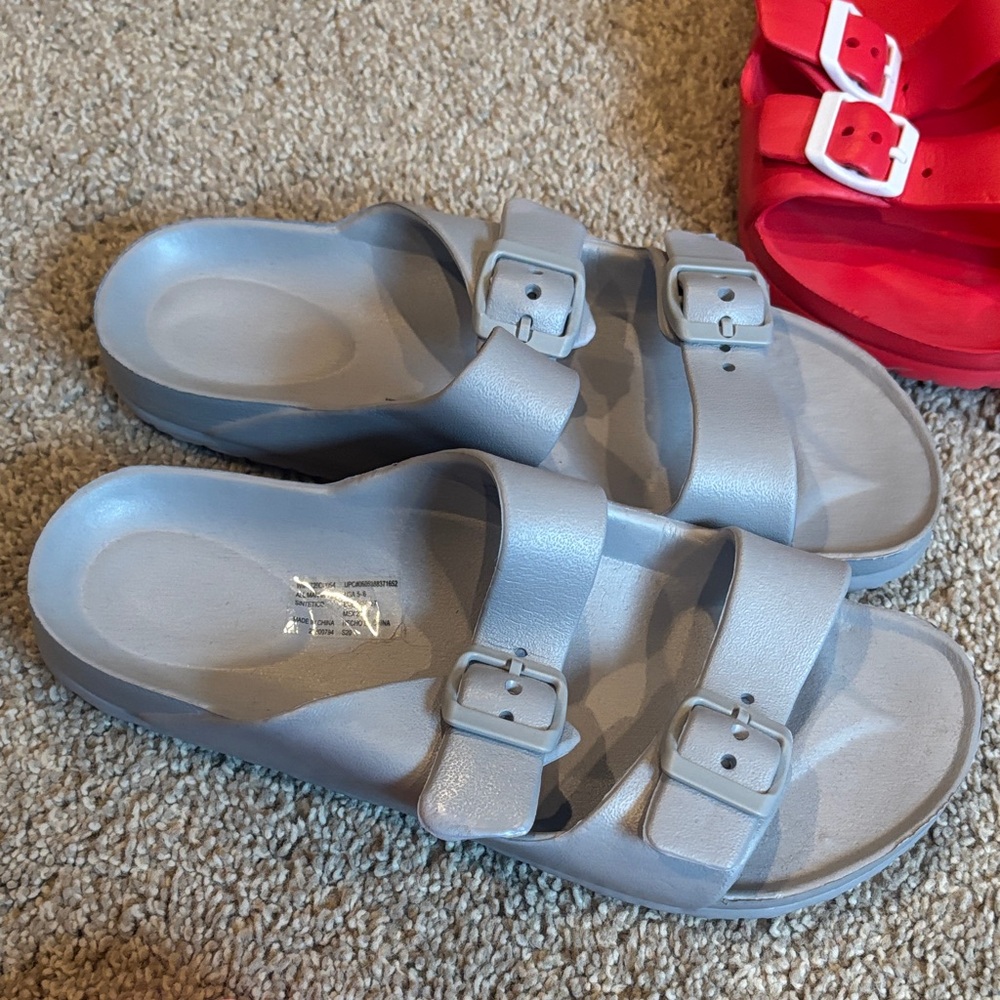 Sandals Set - Picture 13 of 16